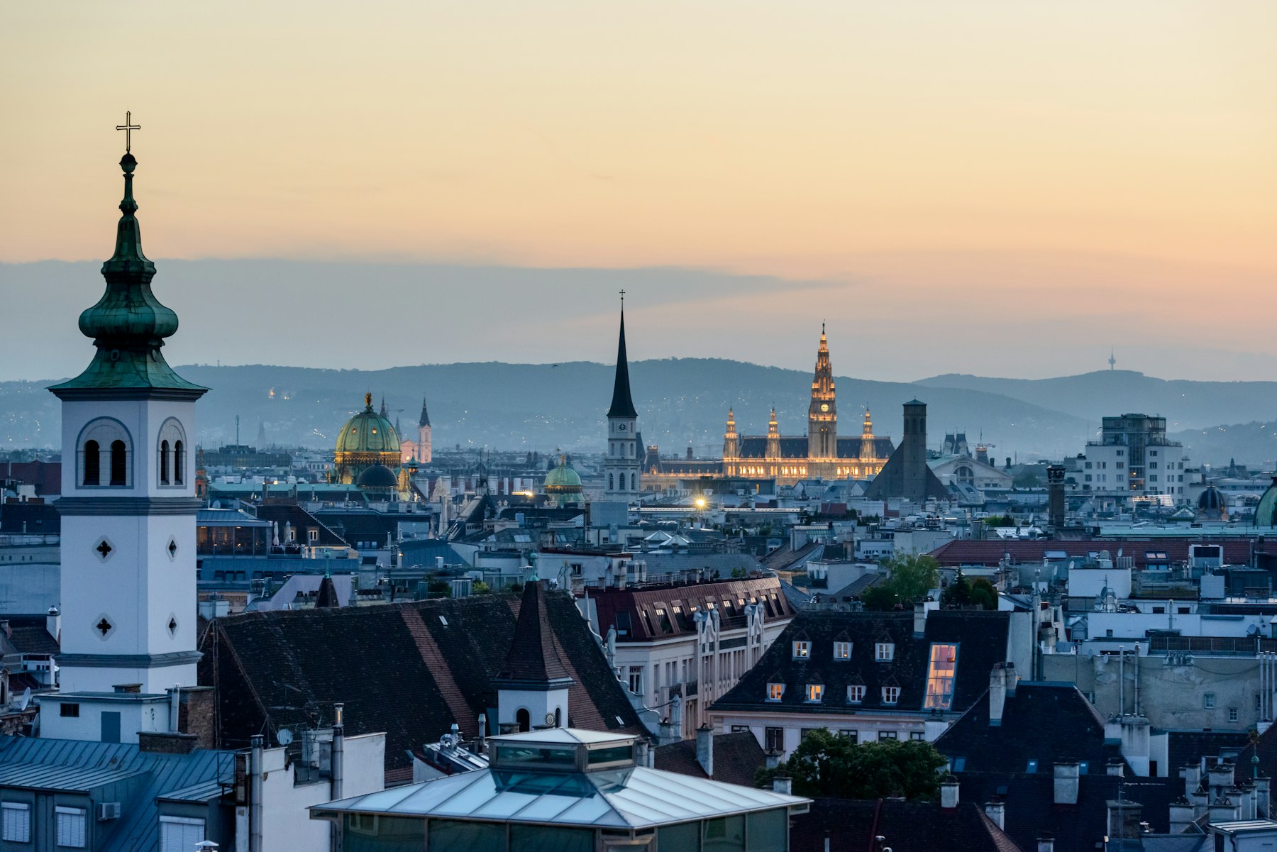 Vienna's baroque palaces and grand boulevards on an Austrian cultural school trip