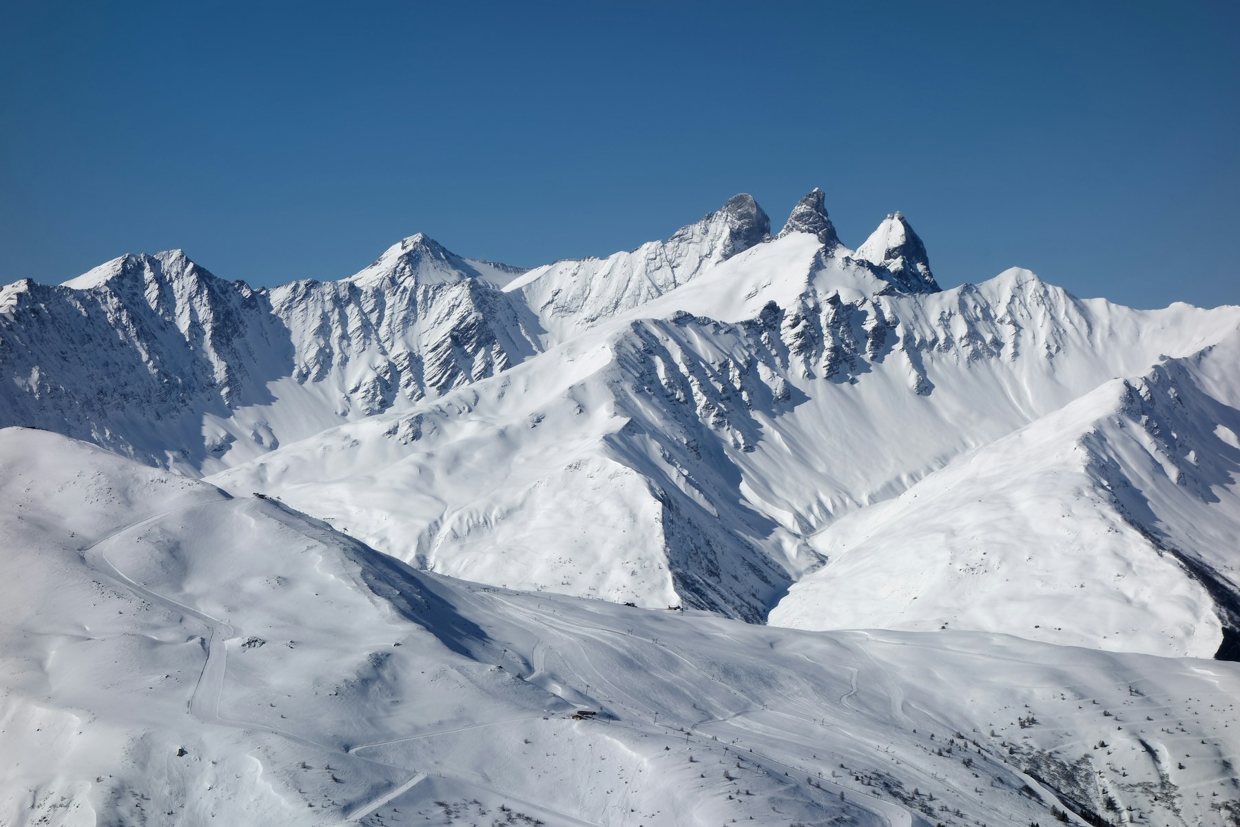 Paysage de montagne enneigé à Valmeinier